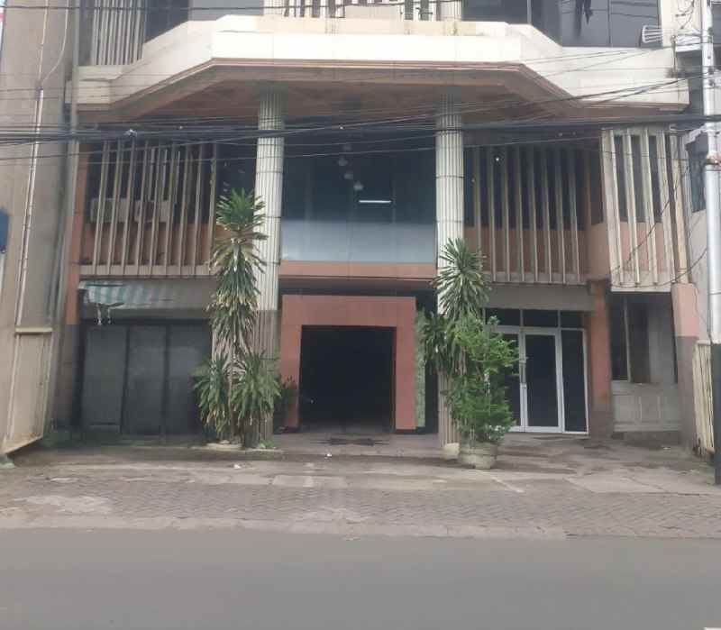 dijual ruko gudang kantor raya manyar