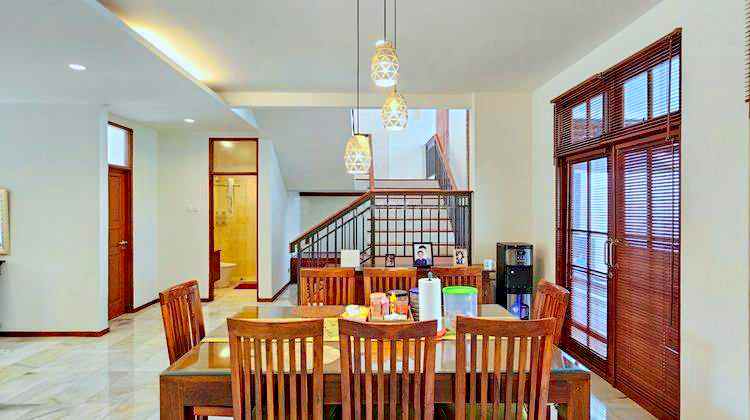 dijual rumah abdul majid