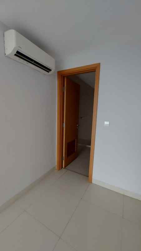 dijual rumah apt the mansion jasmine