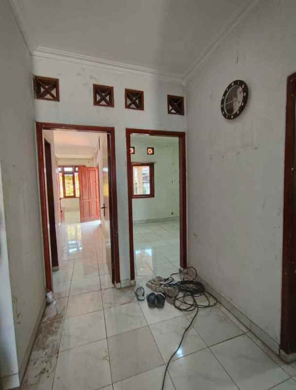 dijual rumah beji beji depok