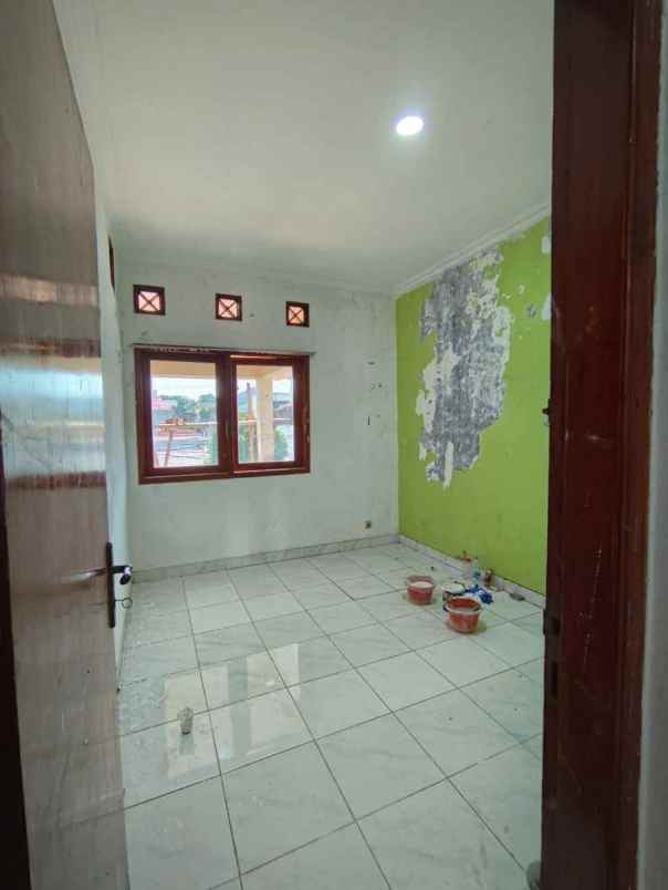 dijual rumah beji beji depok