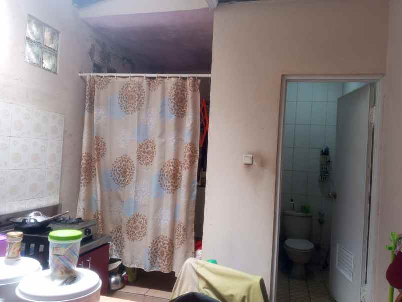 dijual rumah buana soetta residence