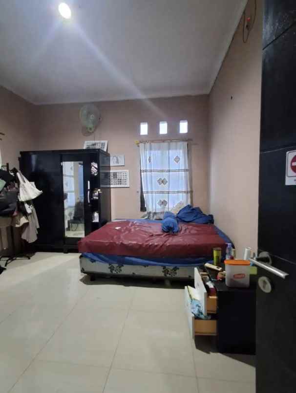 dijual rumah ceger cipayung jakarta timur