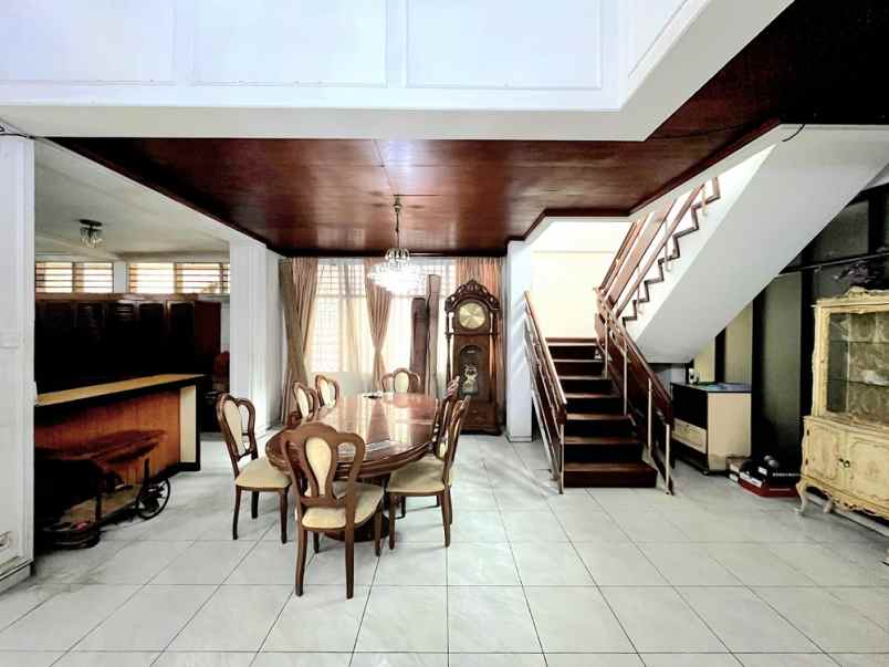 dijual rumah cempaka putih