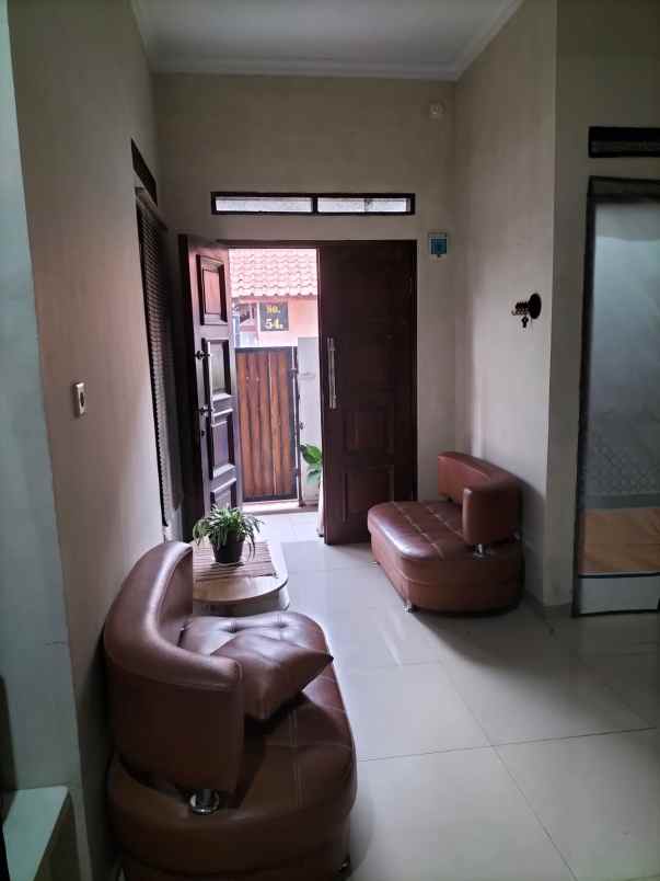 dijual rumah cibeber