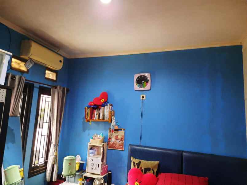 dijual rumah ciganitri