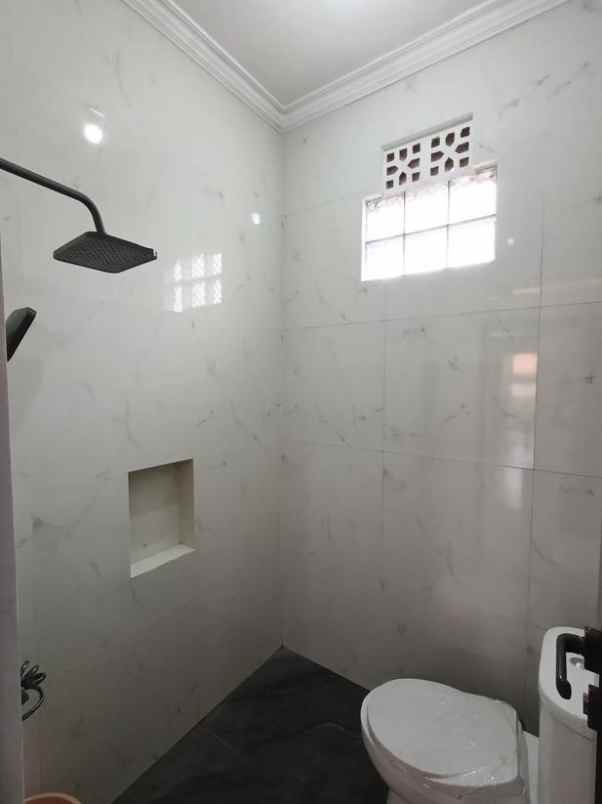dijual rumah cijaura