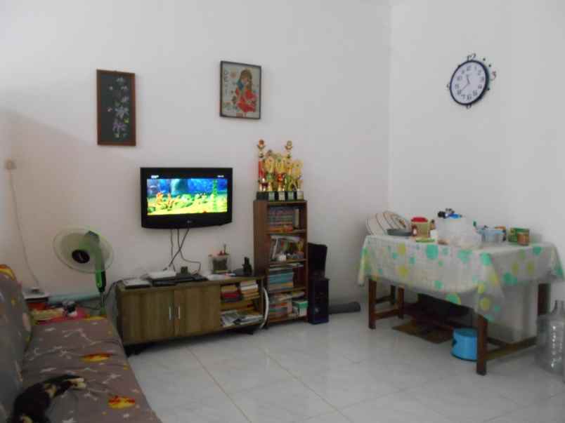 dijual rumah cilodong sukmajaya