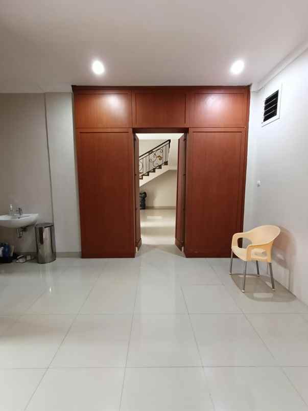 dijual rumah cipinang besar jaktim