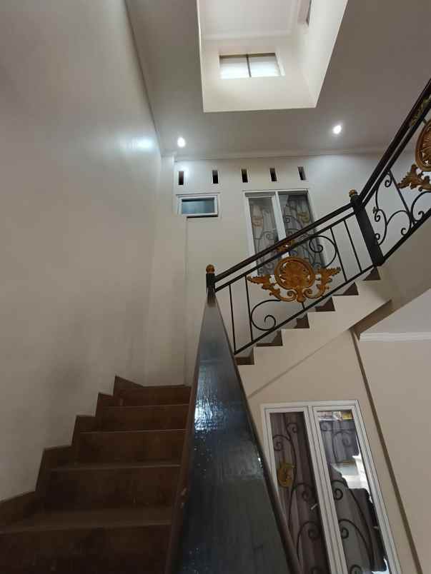 dijual rumah cipinang besar jaktim