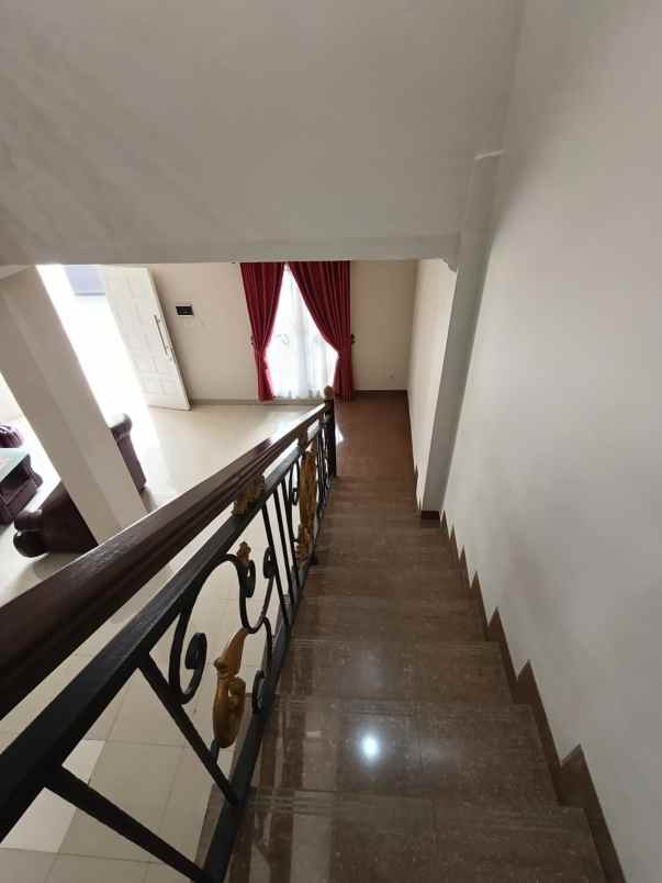 dijual rumah cipinang besar jaktim