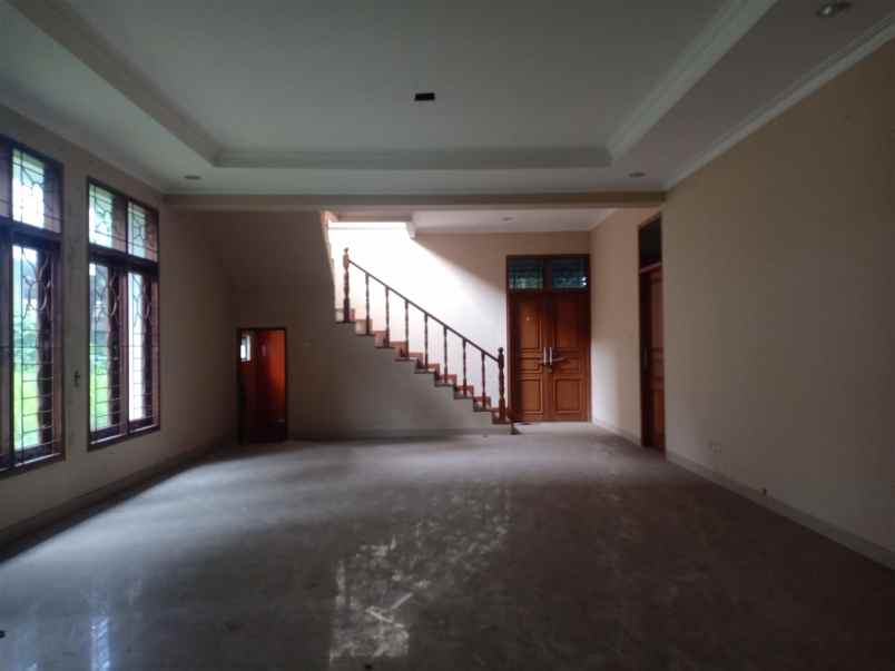 dijual rumah ciracas jakarta timur dki