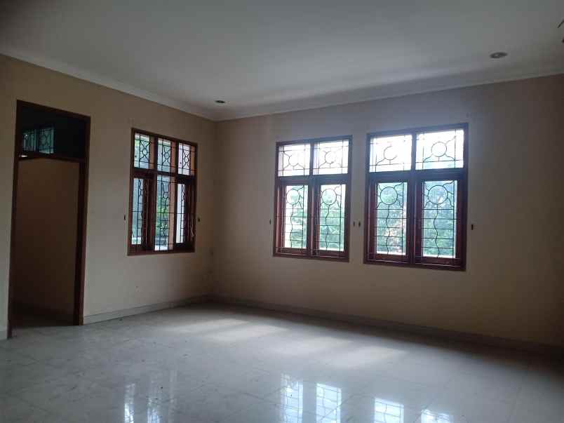 dijual rumah ciracas jakarta timur dki