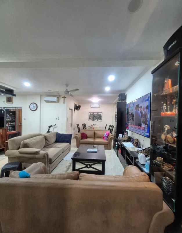 dijual rumah citra 2 ext