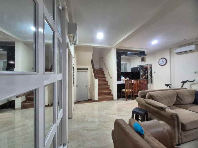 dijual rumah citra 2 ext