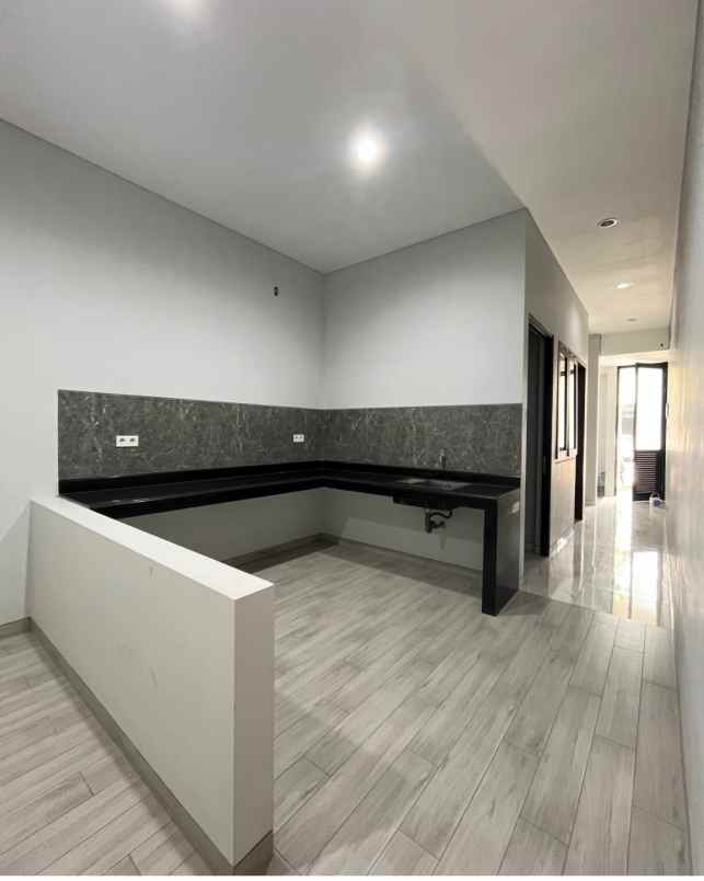dijual rumah citraland woodland