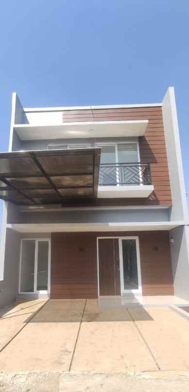 dijual rumah ciuyah cimahi