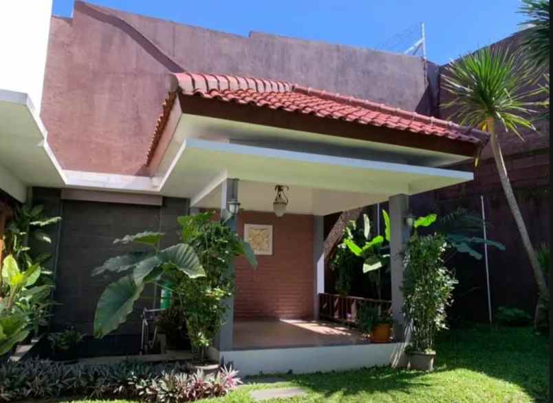 dijual rumah ciwaruga bandung
