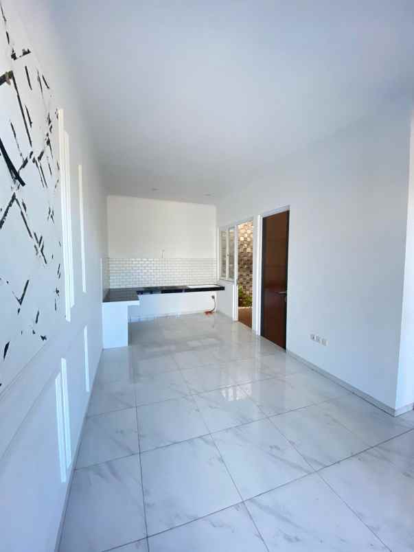 dijual rumah cluster grand villa