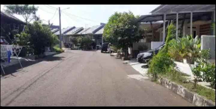 dijual rumah dekat stasiun cilebut bogor