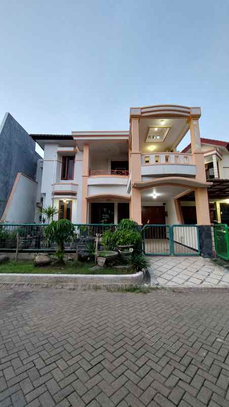 dijual rumah dharmahusada regency