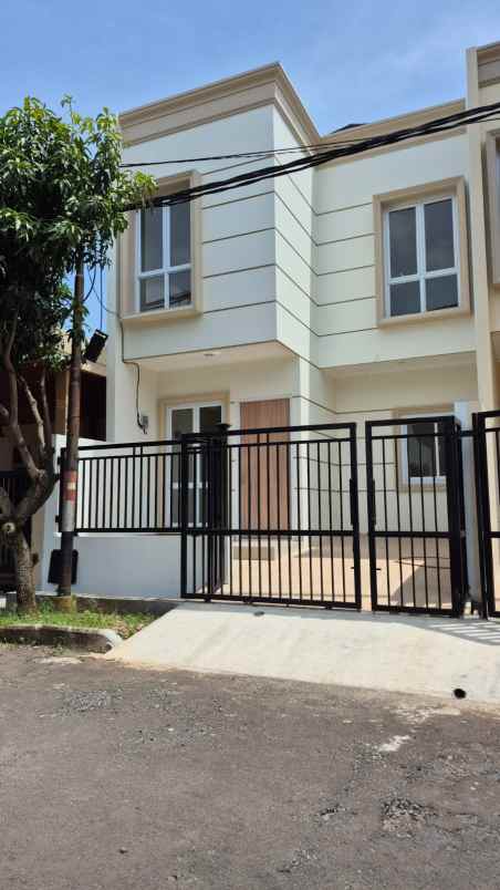 dijual rumah di gading serpong