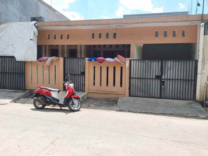 dijual rumah di perumahan bukit cengkeh 2 cimanggis