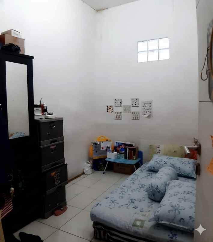 dijual rumah di perumahan taman kopo indah 3