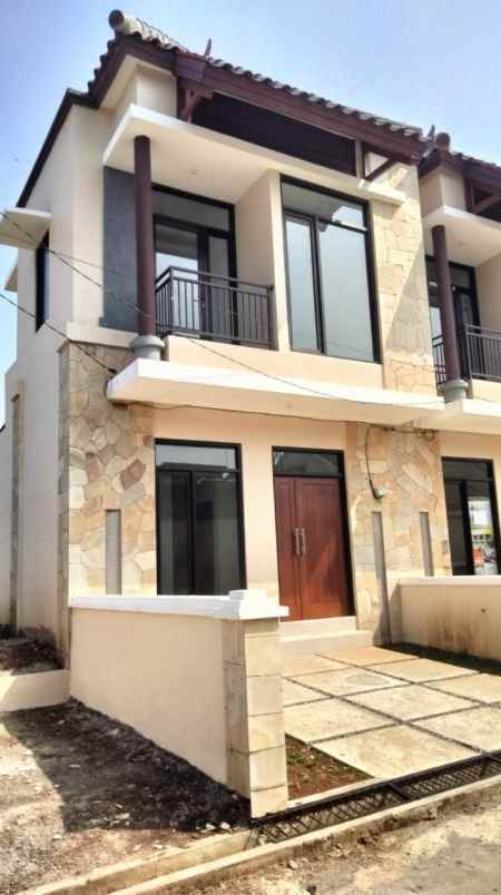 dijual rumah di pusat kota bandung lokasi di arcamanik