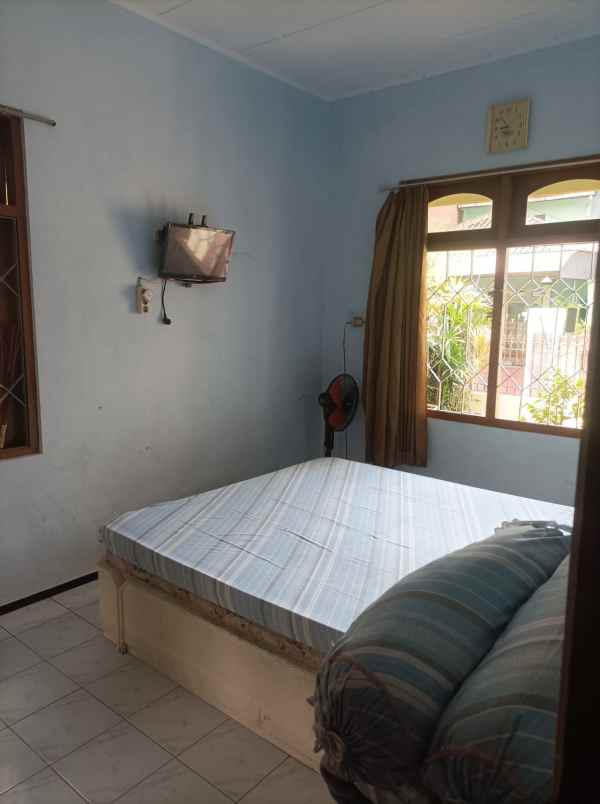 dijual rumah di sumber solo