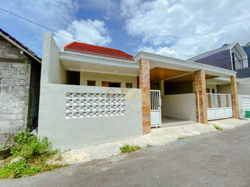 dijual rumah dongkelsari