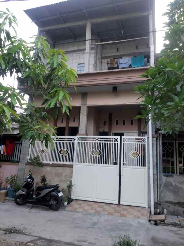 dijual rumah driyorejo shm kbd 450 jt nego alus