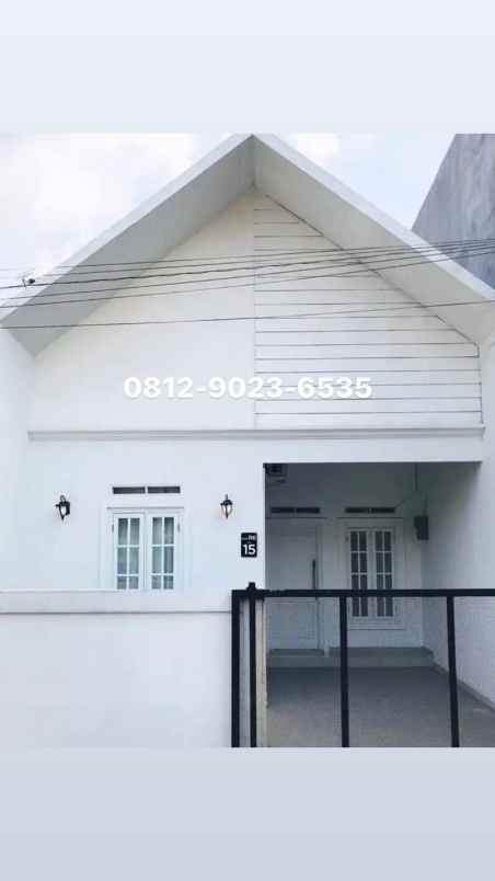 dijual rumah dukuh zamrud
