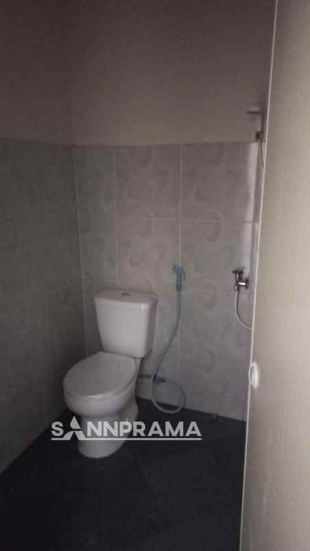 dijual rumah duren mekar