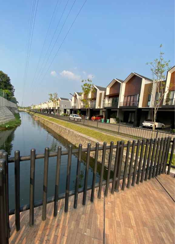 dijual rumah familia urban cluster