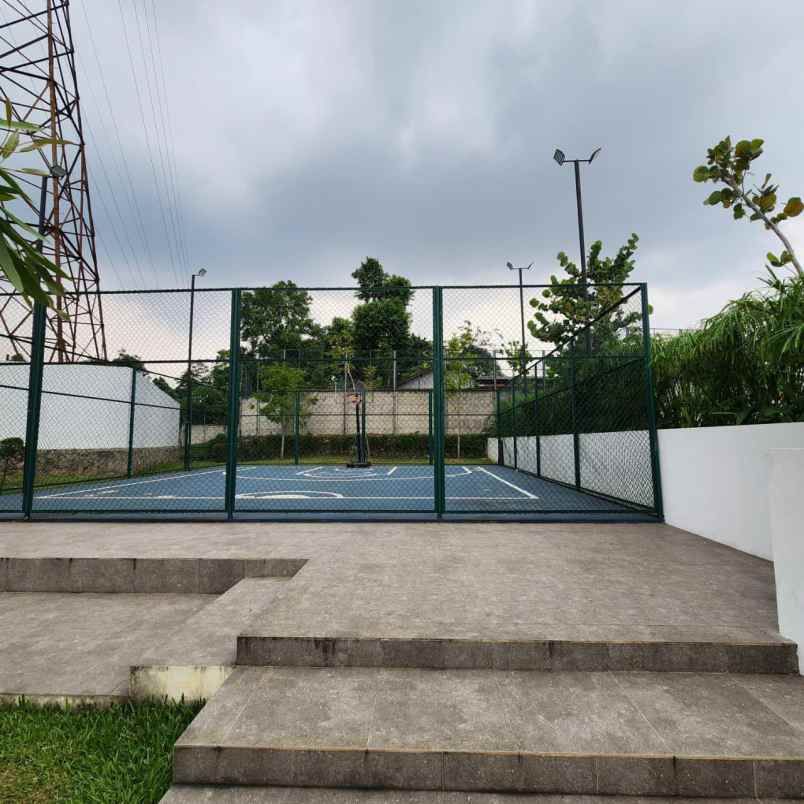 dijual rumah familia urban cluster