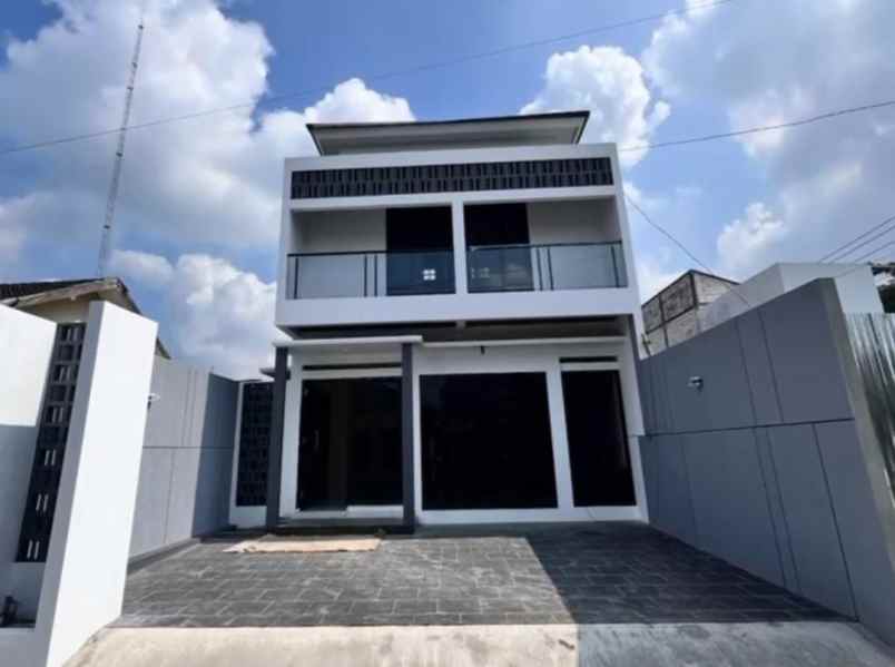 dijual rumah gamping ambarketawang