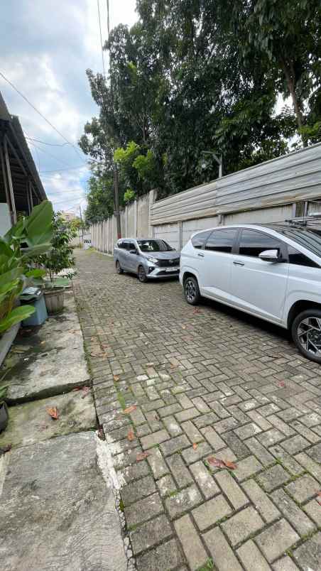 dijual rumah graha gading serpong