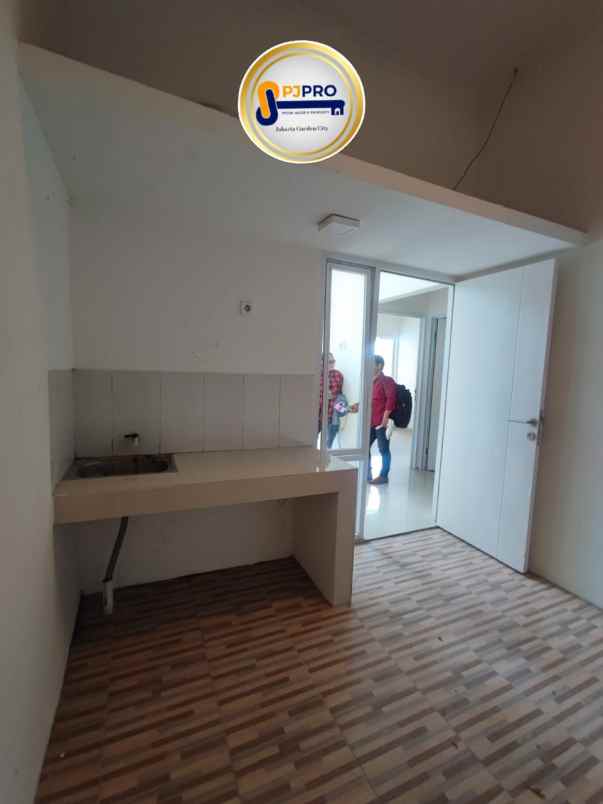 dijual rumah grand mahkota 1