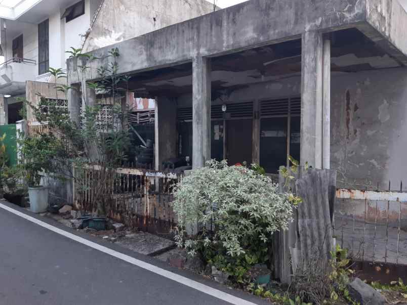 dijual rumah jalan ampasit