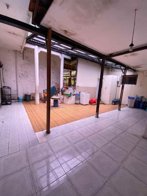 dijual rumah jalan ciawitali