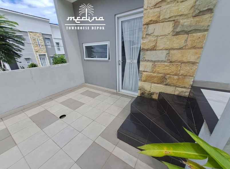dijual rumah jalan kramat asem no 36b