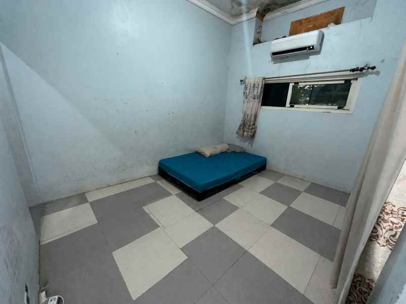 dijual rumah jalan raya gunung cireundeu
