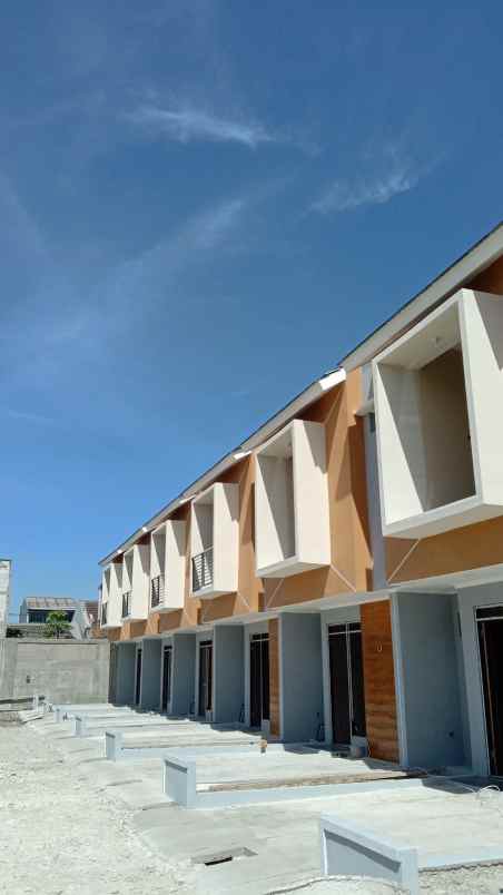 dijual rumah jalan tanah tinggi