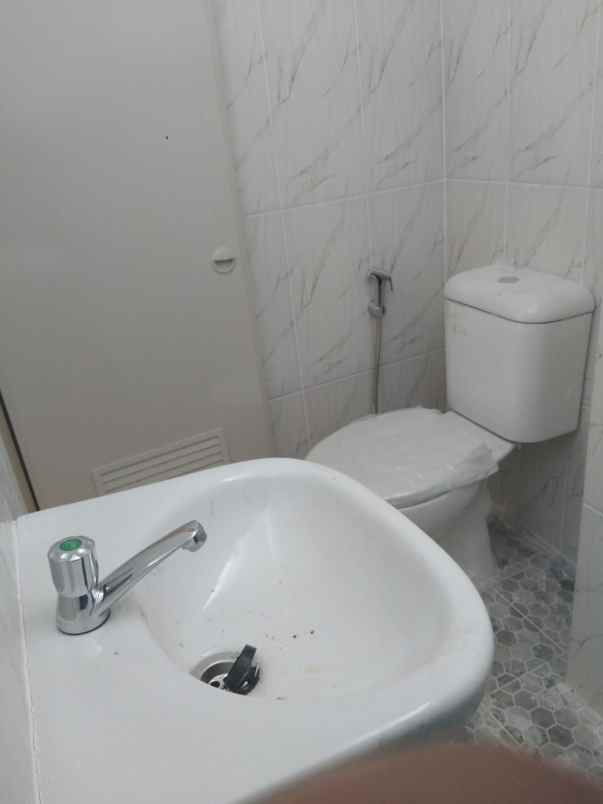 dijual rumah jalan tanah tinggi