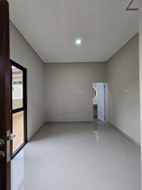 dijual rumah jatibening bekasi