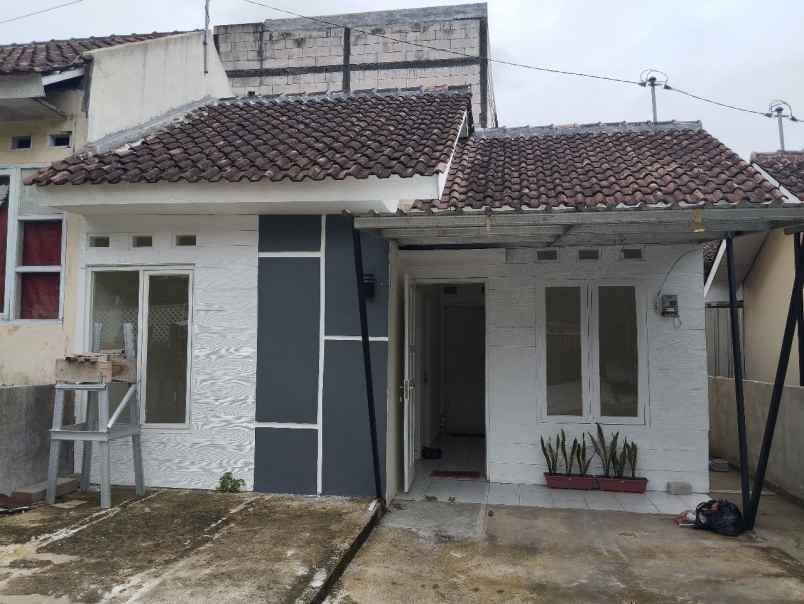 dijual rumah jeruksawit gondangrejo