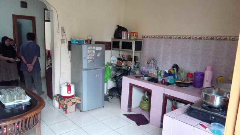 dijual rumah jl argopratiwi salatiga