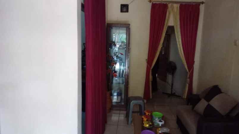 dijual rumah jl argopratiwi salatiga
