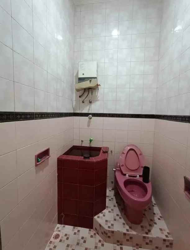 dijual rumah jl duren sawit jakarta timur